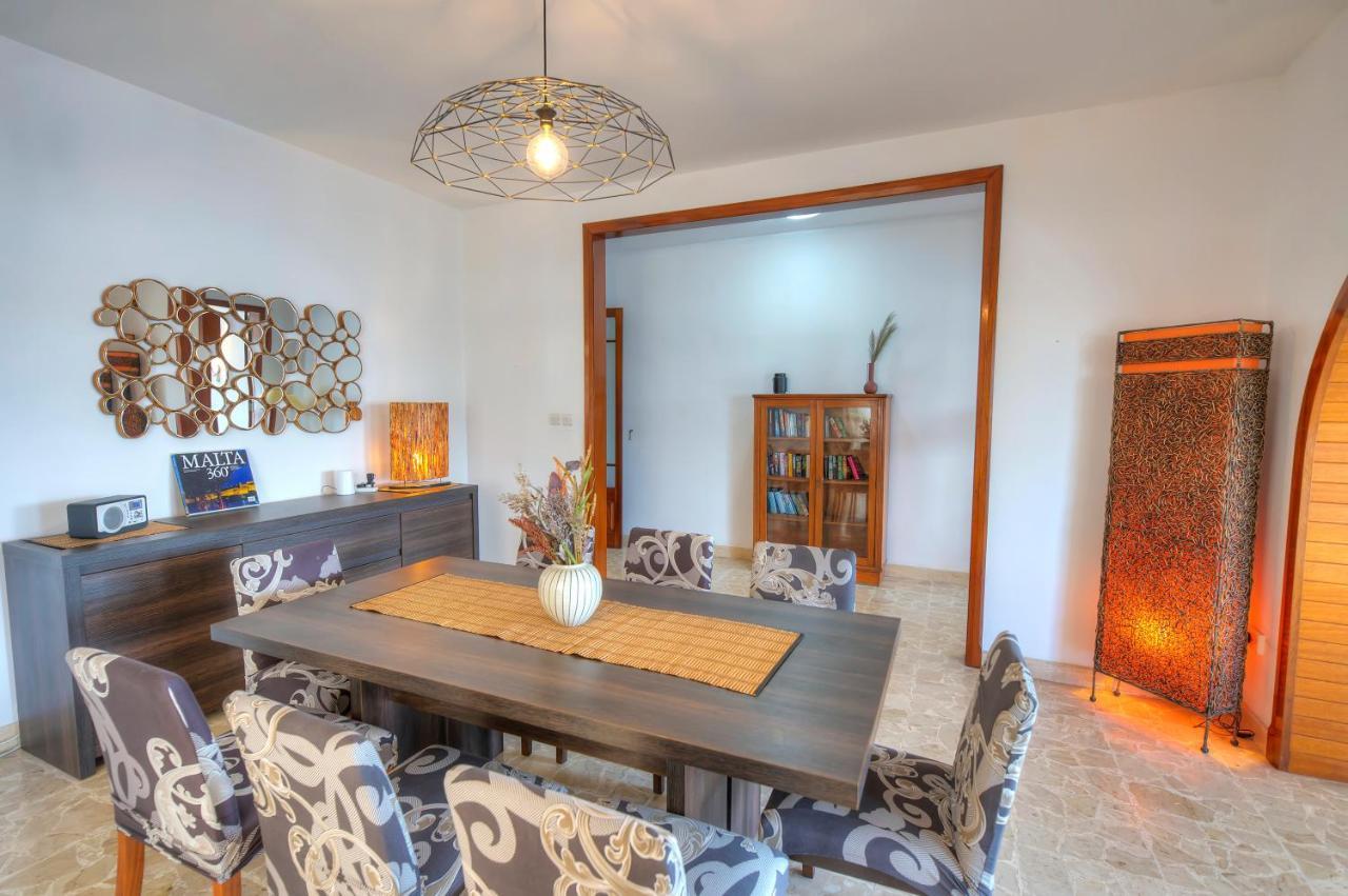 Enormous 3Bedrooms Seafront With Balcony Pdeh1-1 Sliema Exteriér fotografie